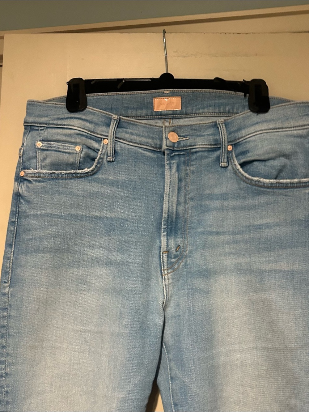 Mother The Insider Crop Step Fray Jean - Picture 3 of 9
